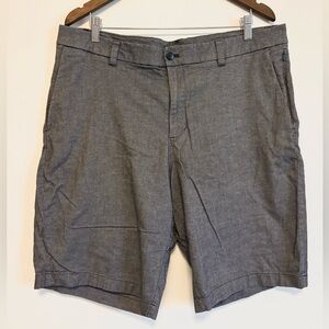 Lululemon Commission Mens Short Qwick Oxford 10" Size 38 Gray Casual Preppy